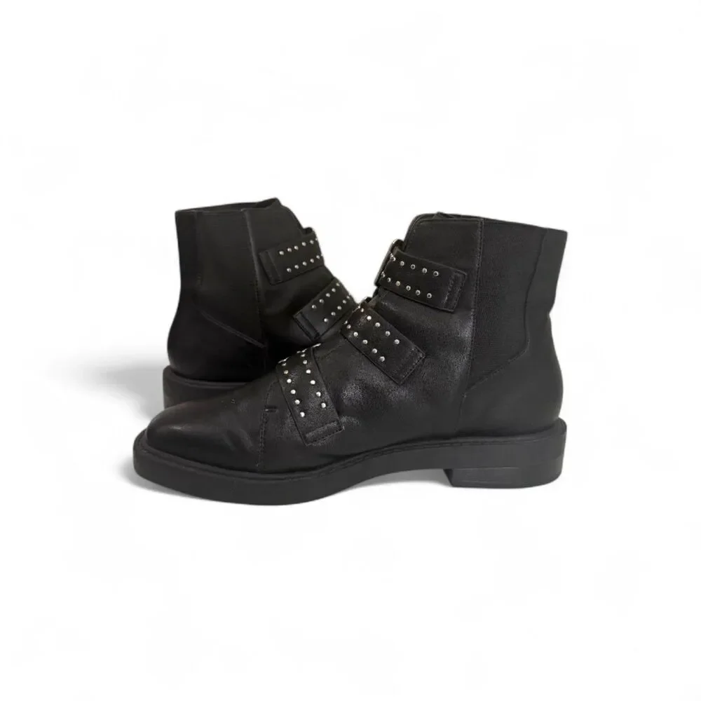 URBAN OUTFITTERS Zoe Studded triple black strappy boots, EUC! Size 9